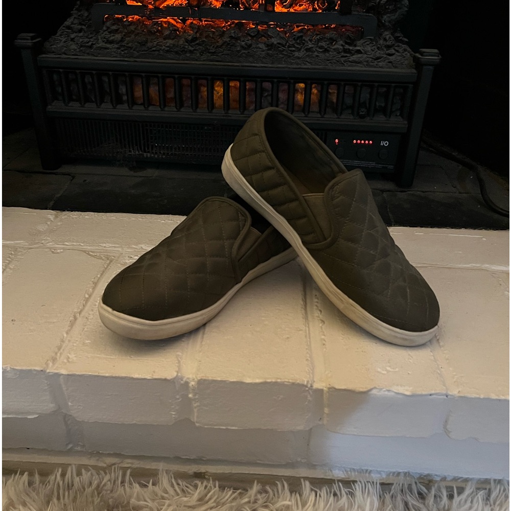 Khaki quilted nylon slip ons loafers size 9